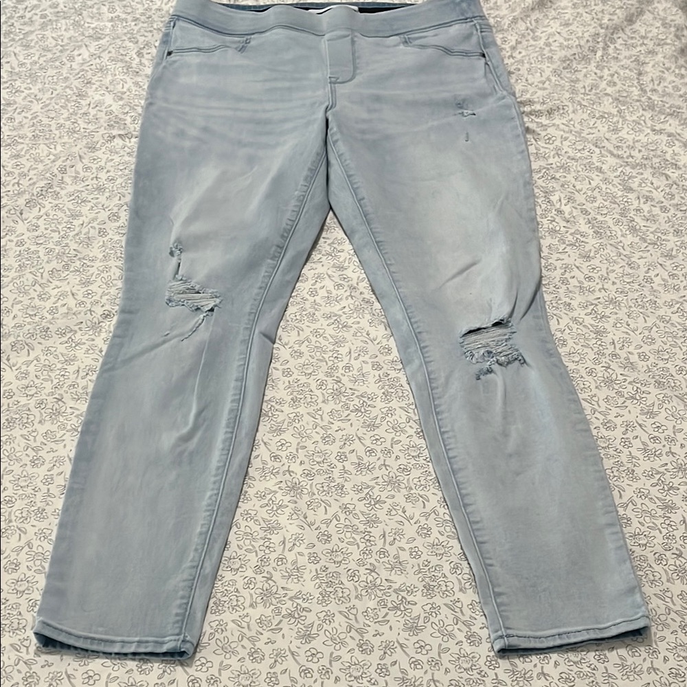 Old Navy Light Blue Skinny Jeans